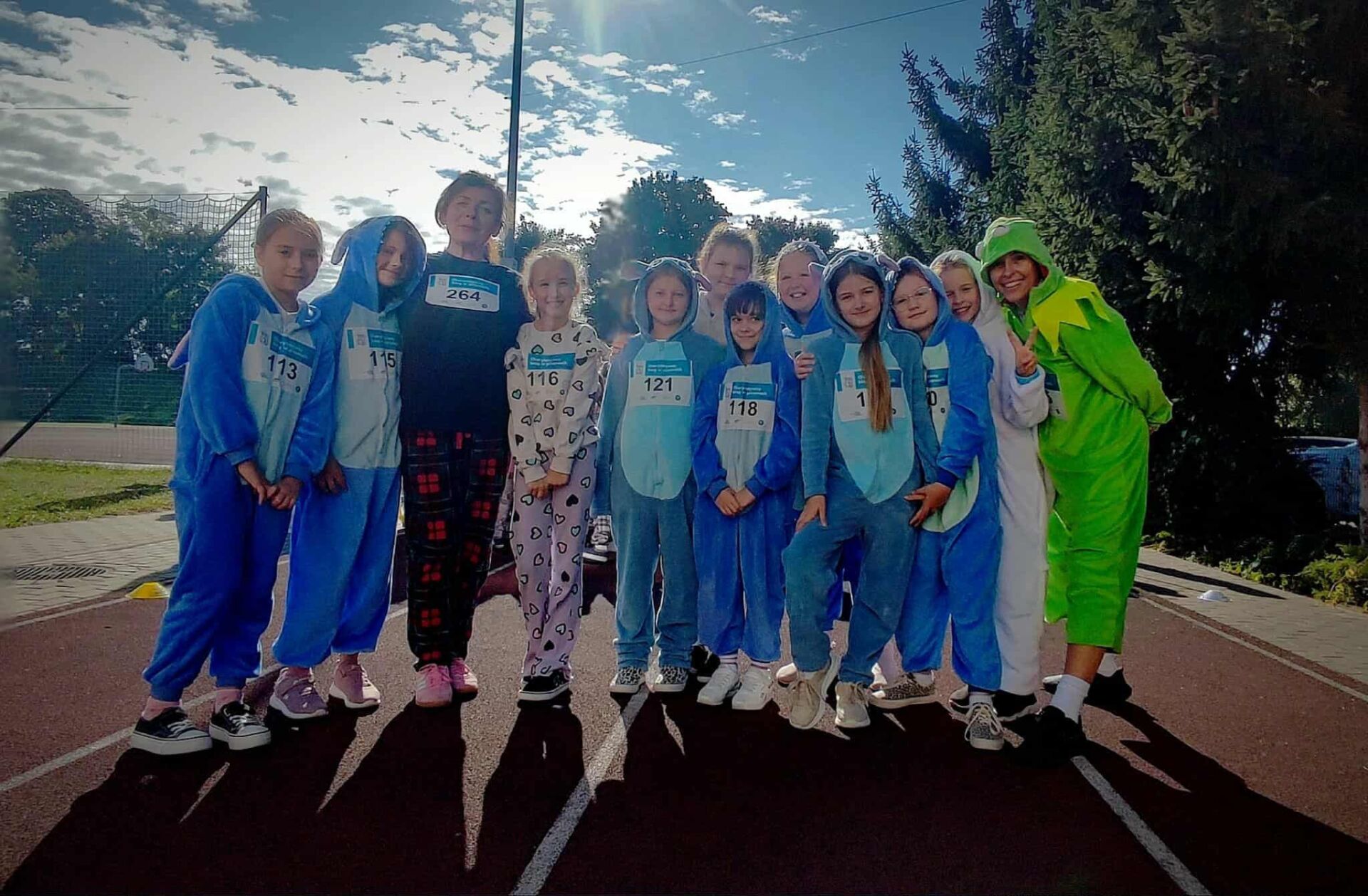 557604692_1295035672419862_4307346984491138736_n