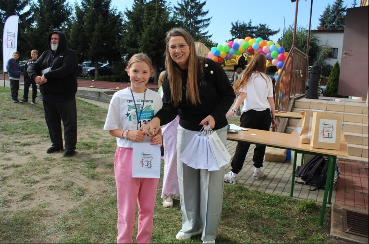 8c4c7178-c6ec-43aa-b2d1-3a933d7b244f